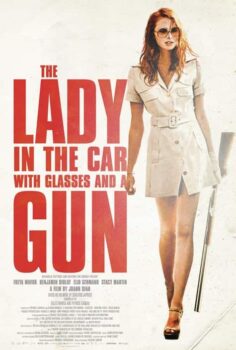 Arabadaki Gözlüklü ve Silahlı Kadın full film izle